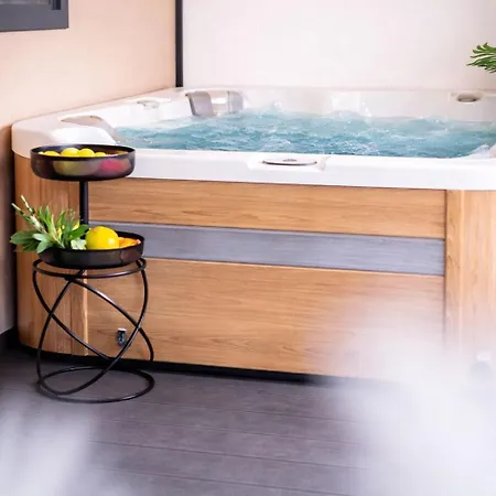 Mobile Aria With Jacuzzi Vodice