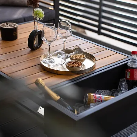 Mobile Aria With Jacuzzi Vodice