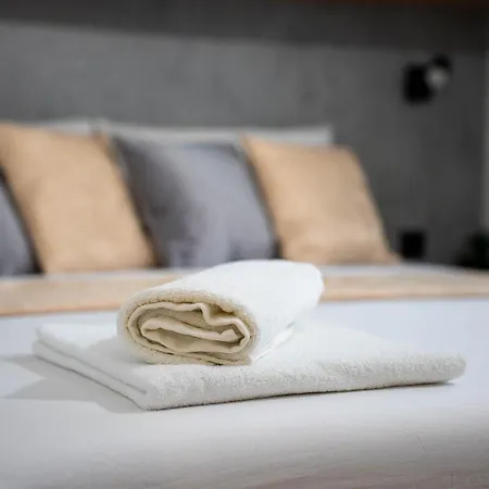Mobile Aria With Jacuzzi *
